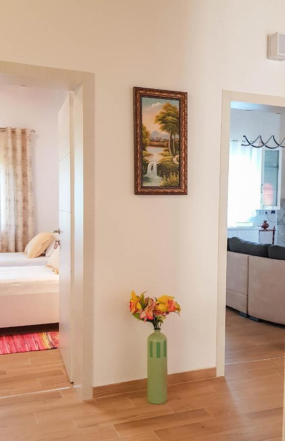 Villa Goliku Peshtan ภายนอก รูปภาพ