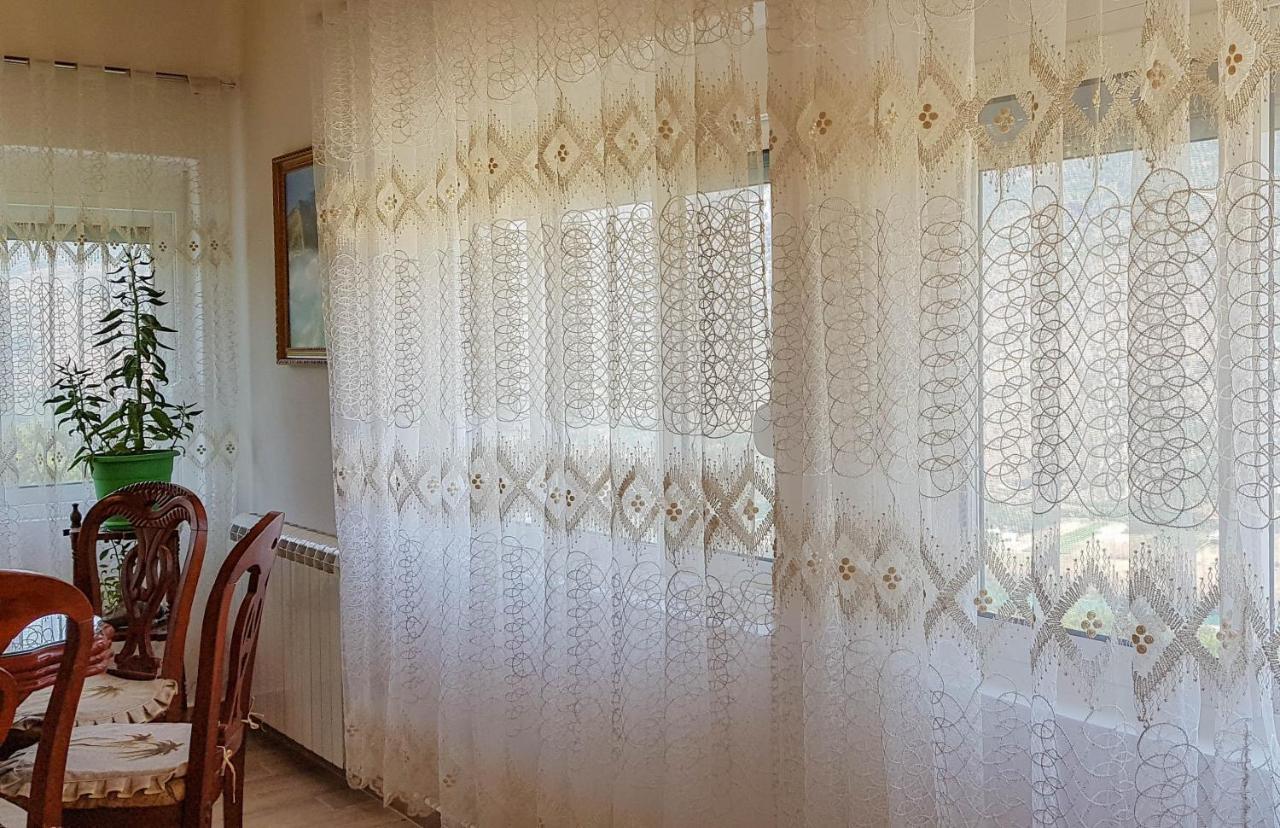 Villa Goliku Peshtan ภายนอก รูปภาพ