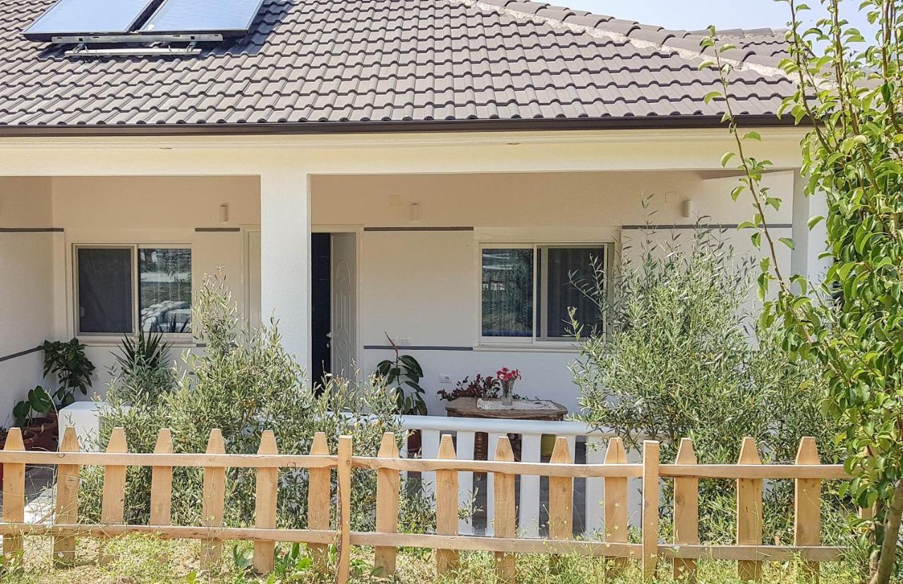 Villa Goliku Peshtan ภายนอก รูปภาพ